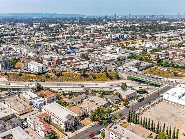 5426 La Mirada Avenue, Los Angeles CA 90029