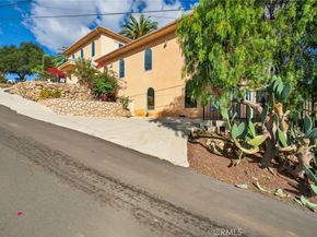 20227 Ash Lane, Escondido CA 92029