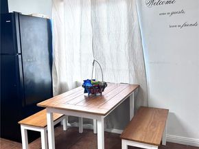 1364 61ST E 61st, Los Angeles CA 90001