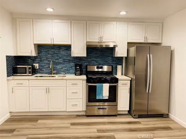 1364 61ST E 61st, Los Angeles CA 90001