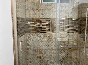 1364 61ST E 61st, Los Angeles CA 90001