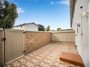 19880 Berkshire, Huntington Beach CA 92646