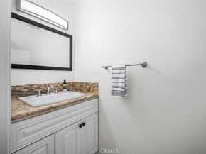 19880 Berkshire, Huntington Beach CA 92646