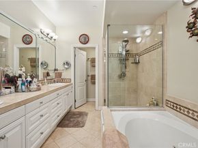 1000 E Ocean 715, Long Beach CA 90802