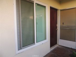 819 E 4th 1, Long Beach CA 90802