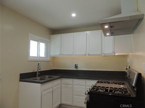 819 E 4th 1, Long Beach CA 90802