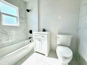 279 Redondo Avenue, Long Beach CA 90803