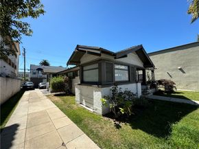 279 Redondo Avenue, Long Beach CA 90803