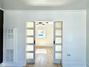 279 Redondo Avenue, Long Beach CA 90803