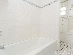 279 Redondo Avenue, Long Beach CA 90803