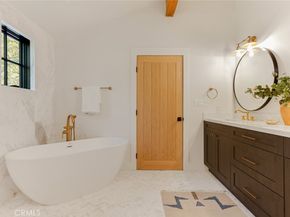 3436 Primera Avenue, Los Angeles CA 90068