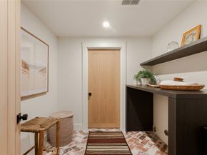 3436 Primera Avenue, Los Angeles CA 90068
