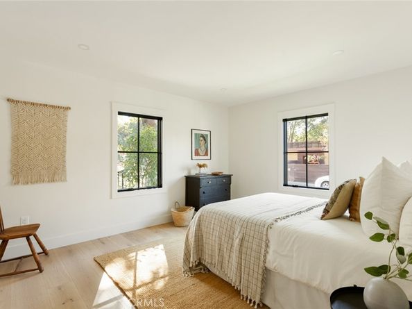 3436 Primera Avenue, Los Angeles CA 90068