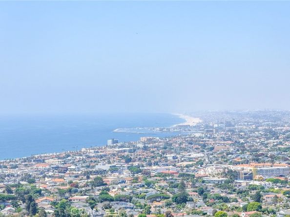 204 Via Colusa, Redondo Beach CA 90277