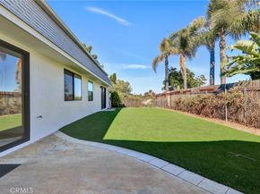 5515 Thunderbird, La Jolla CA 92037