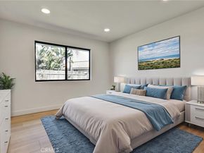 5515 Thunderbird, La Jolla CA 92037