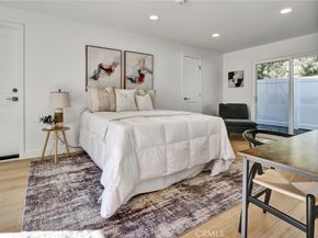 5515 Thunderbird, La Jolla CA 92037