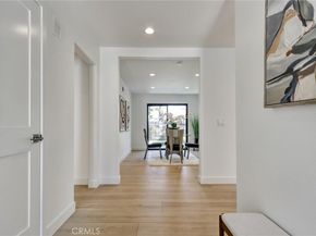 5515 Thunderbird, La Jolla CA 92037