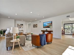 5515 Thunderbird, La Jolla CA 92037