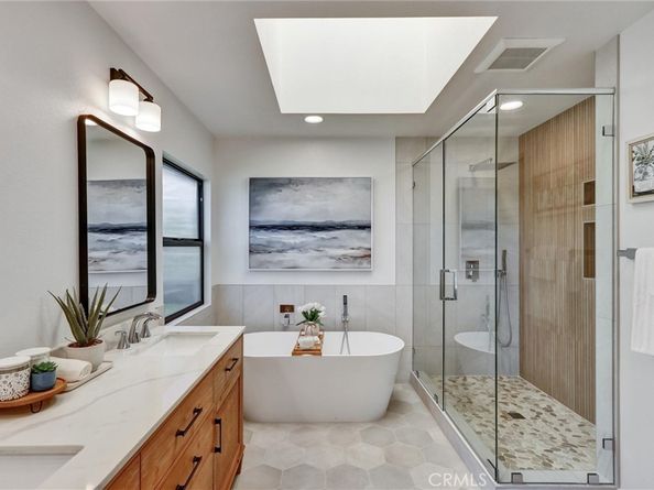 5515 Thunderbird, La Jolla CA 92037