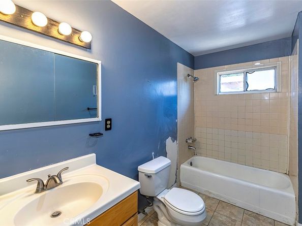 15011 La Mesa, La Mirada CA 90638