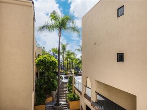 13575 Murphy Hill Drive, Whittier CA 90601