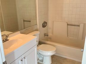 707 W 4th 7, Long Beach CA 90802