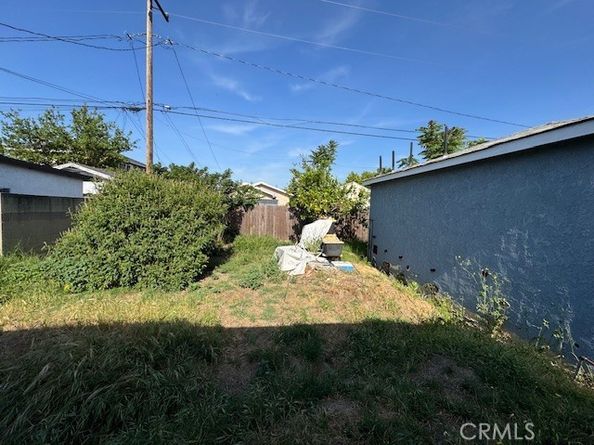 2941 Baltic, Long Beach CA 90810