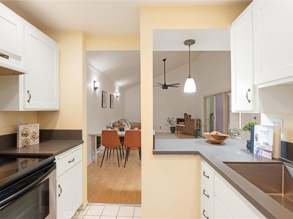 7890 E Spring Street 13I, Long Beach CA 90815