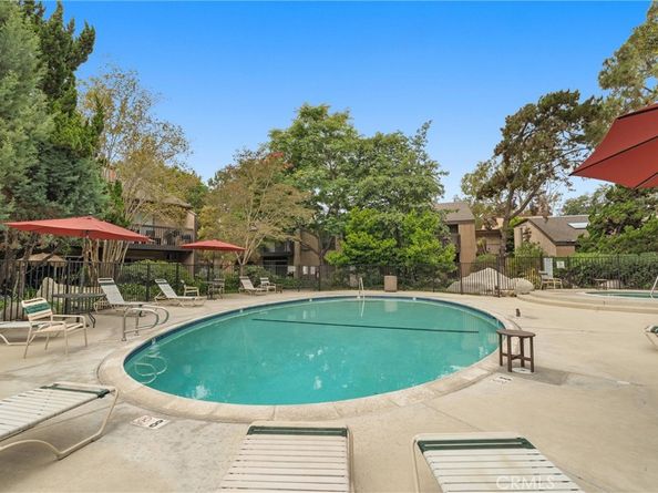 7890 E Spring Street 13I, Long Beach CA 90815