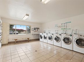 7890 E Spring Street 13I, Long Beach CA 90815