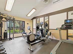 7890 E Spring Street 13I, Long Beach CA 90815