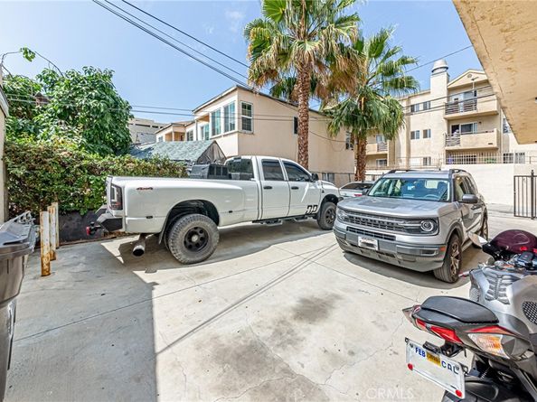 1125 Linden Avenue, Long Beach CA 90813