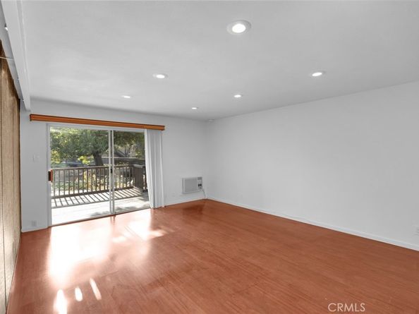 7890 4A E Spring Street 4A, Long Beach CA 90815