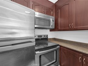 7890 4A E Spring Street 4A, Long Beach CA 90815