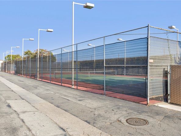 7890 4A E Spring Street 4A, Long Beach CA 90815