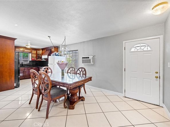 6362 Darlington Avenue, Buena Park CA 90621