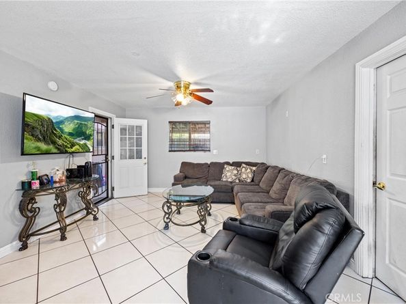 6362 Darlington Avenue, Buena Park CA 90621