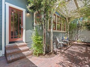 318 Saint Joseph Avenue, Long Beach CA 90814