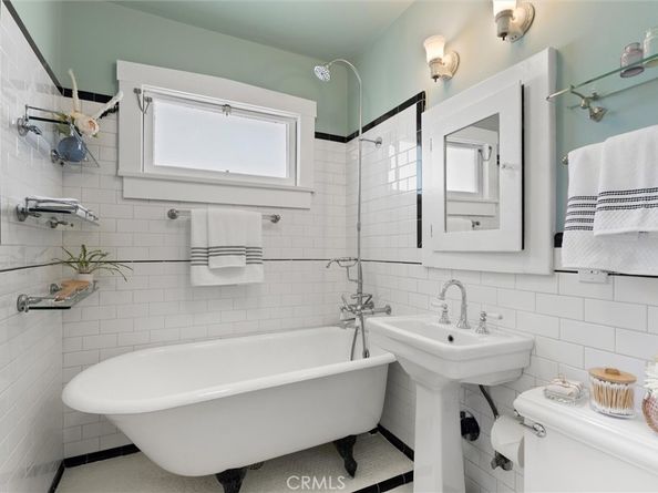 318 Saint Joseph Avenue, Long Beach CA 90814