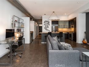 133 The Promenade N 319, Long Beach CA 90802