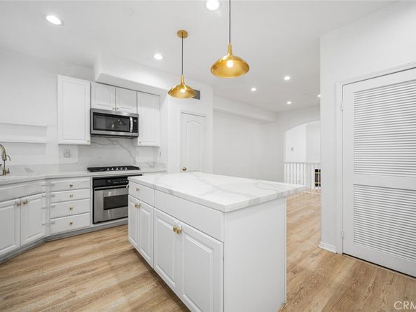 5740 S Glennie Lane C, Los Angeles CA 90016