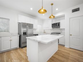 5740 S Glennie Lane C, Los Angeles CA 90016