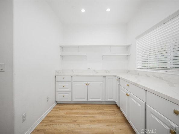 5740 S Glennie Lane C, Los Angeles CA 90016