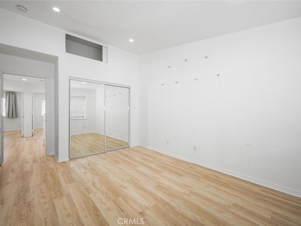 5740 S Glennie Lane C, Los Angeles CA 90016