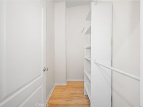 5740 S Glennie Lane C, Los Angeles CA 90016