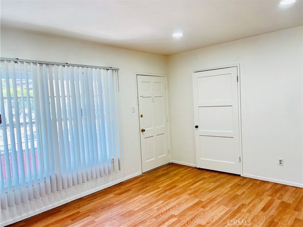 122 Elm Avenue 10, Long Beach CA 90802