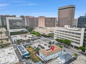 122 Elm Avenue 10, Long Beach CA 90802