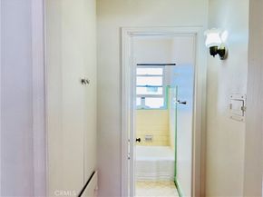 122 Elm Avenue 10, Long Beach CA 90802