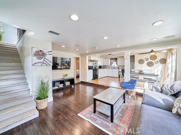 4117 E Theresa Street, Long Beach CA 90814